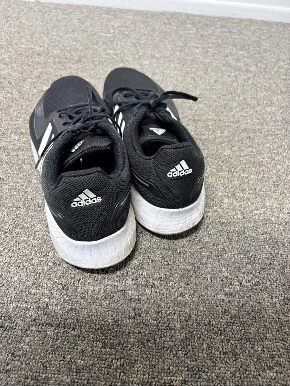 Men’s Adidas 10.5